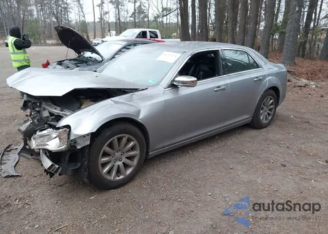 2013 Chrysler 300C from USA, damaged, VIN 2C3CCAET4DH661694